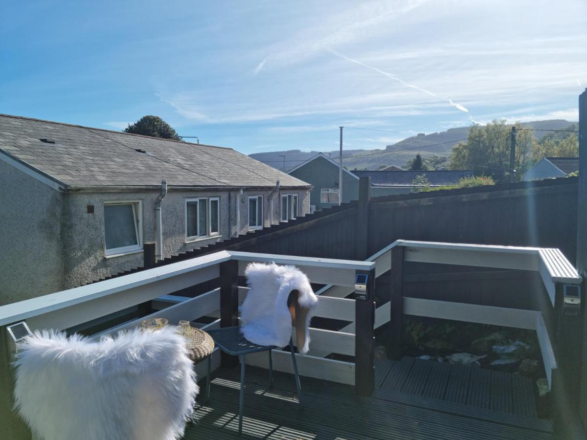 Dare Valley Cottage Ex Miners Cottage Near Zip World Pen Y Fan Waterfalls アバーデア エクステリア 写真